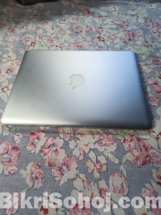 MacBook